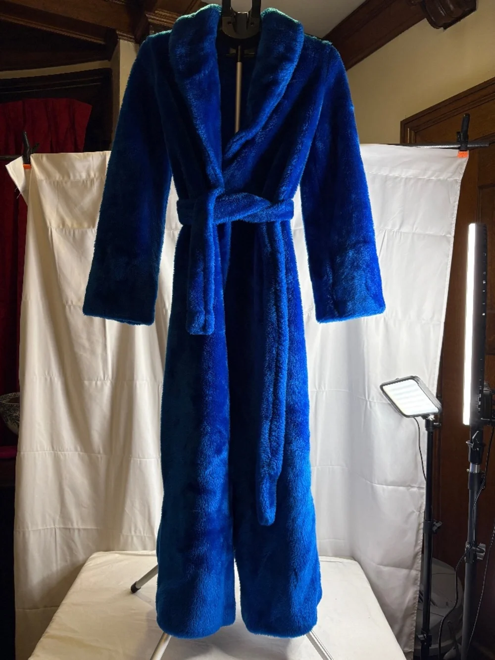 Vtg Robe Furry Fluffy Plush Blue Belted Long Robe/Coat Small Inside/Outside Tie - Picture 1 of 5